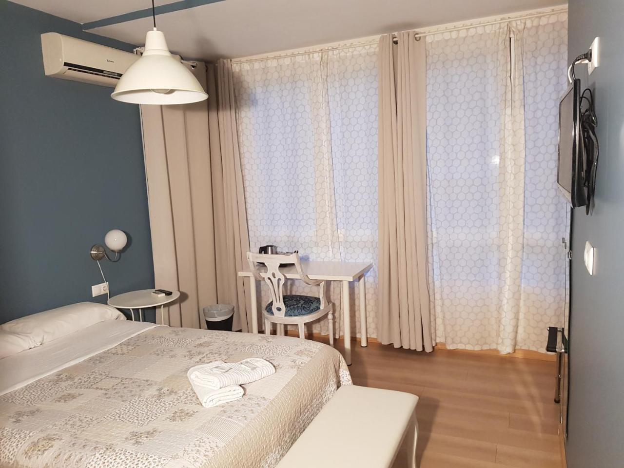 Pension Arena Alicante Rom bilde